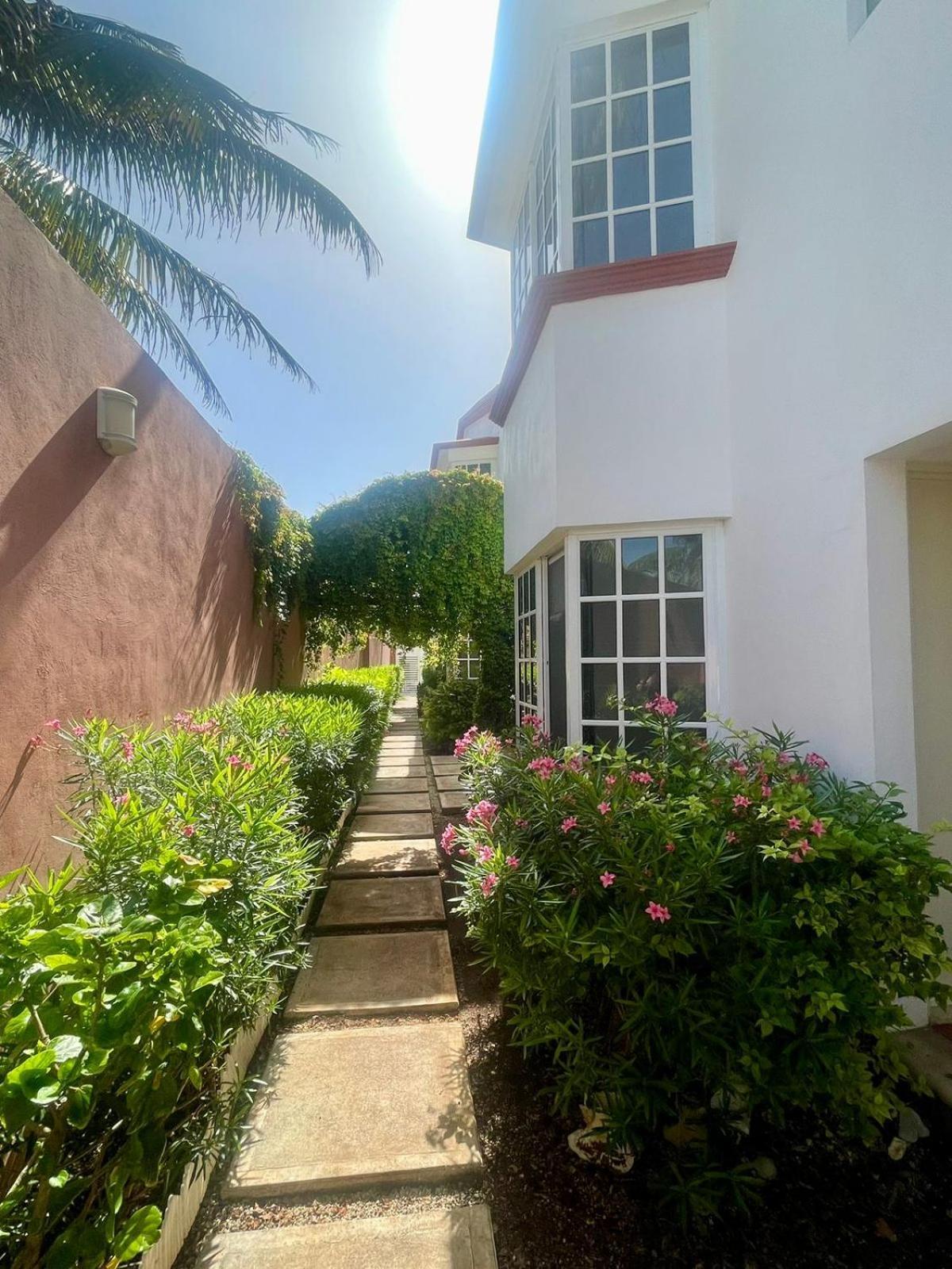 Appart hôtel Lorens 3*