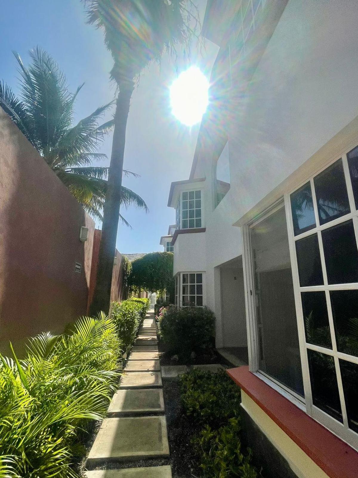 Lorens Aparthotel
